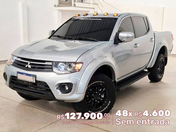 MITSUBISHI L200 TRITON 3.2 HPE 4X4 CD 16V TURBO INTERCOOLER DIESEL 4P AUTOMÁTICO